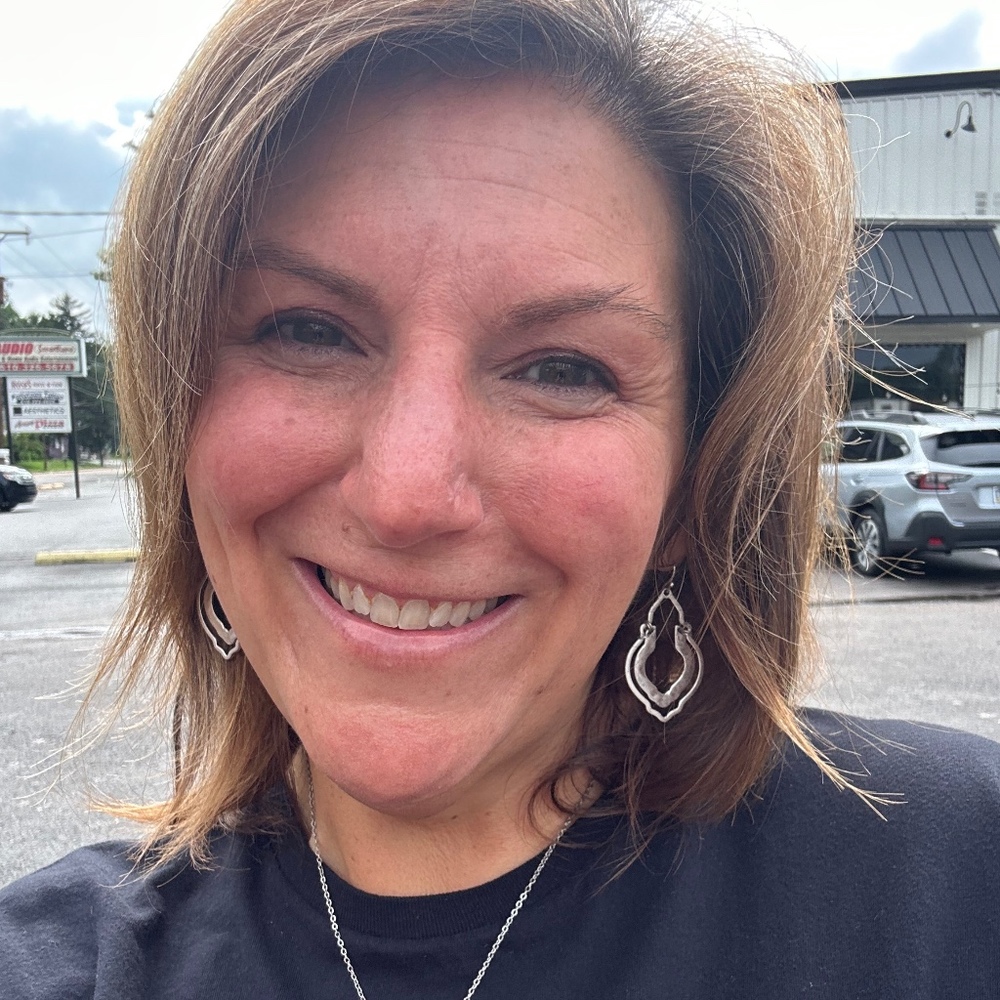 Meet your Posher, Stacy